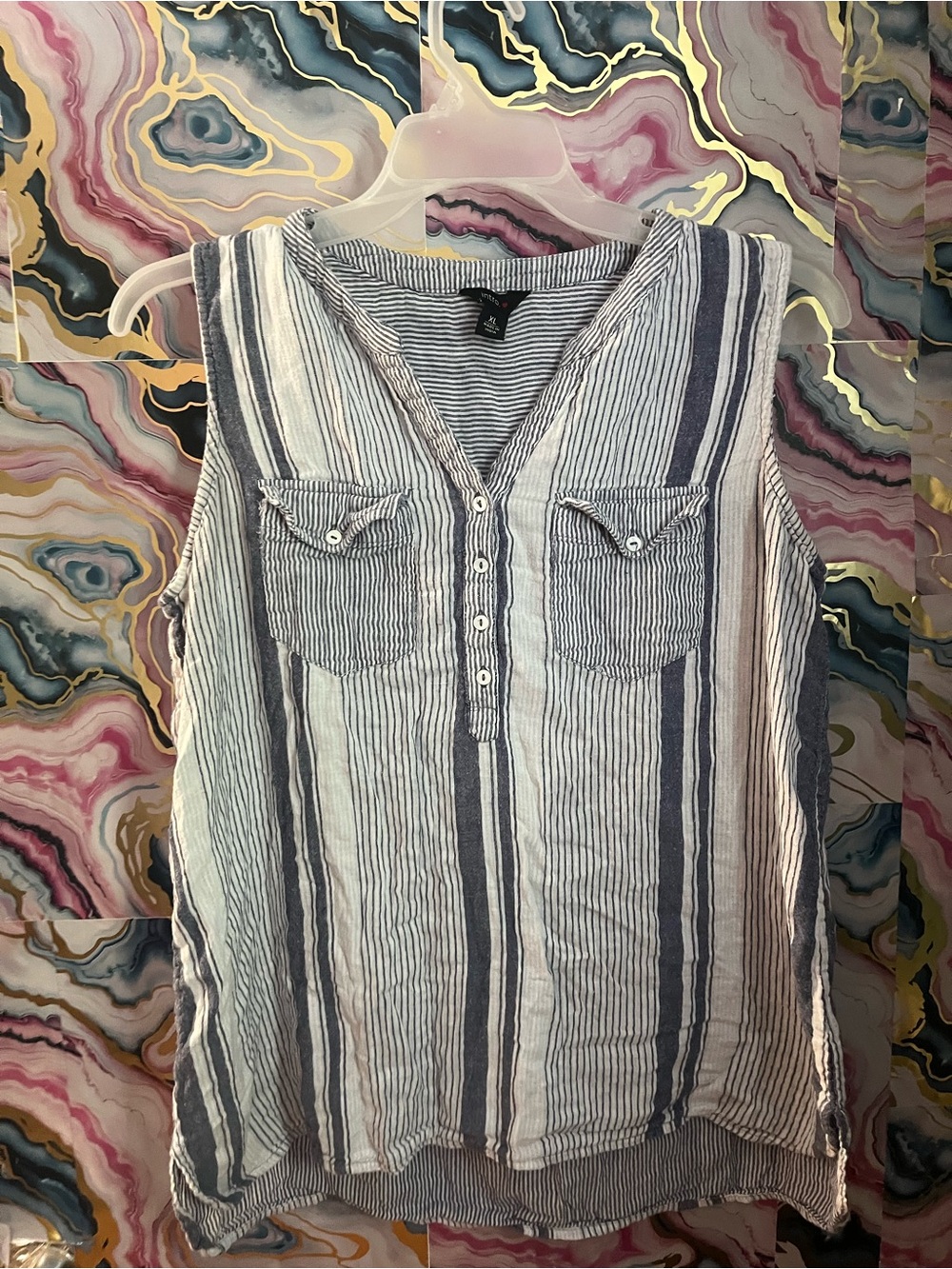 Intro. Grey & White Sleeveless Striped Pocketed Henley Tank XL 🩵🤍